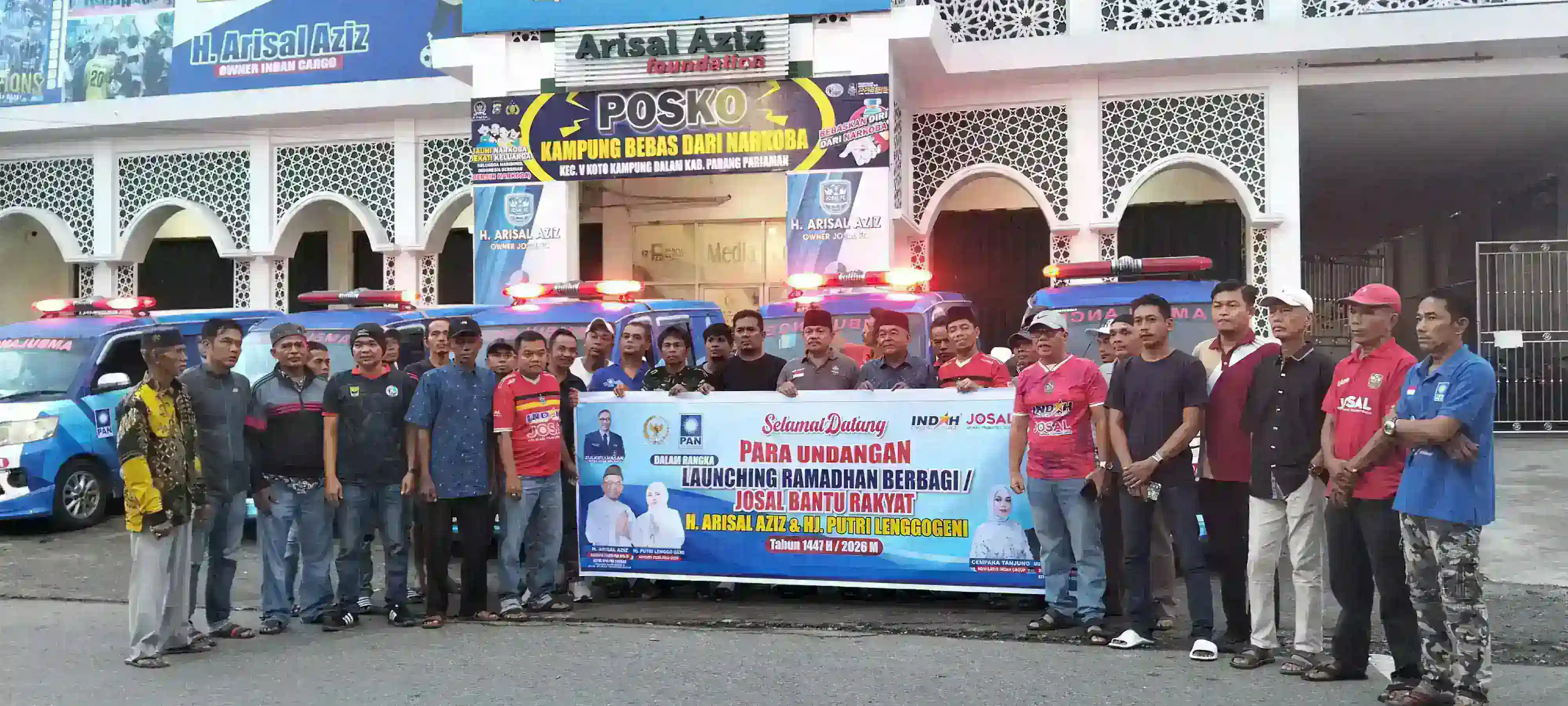 Safari Ramadhan Haji Arisal Aziz Salurkan 270 Ton Beras untuk Masyarakat Sumatera Barat