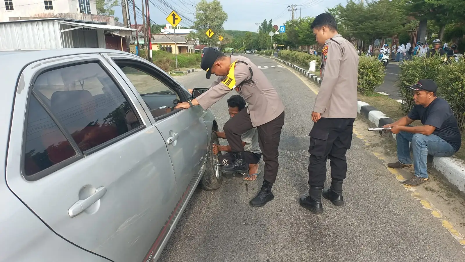 Respon Cepat Call Center 110 Polres Bangka Barat Tuai Apresiasi Warga