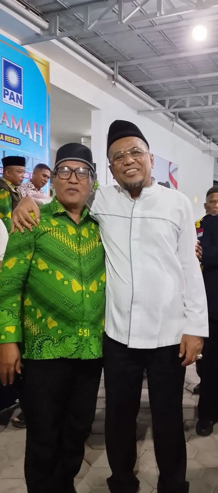 ARISAL AZIZ MUNDUR DARI KETUA DPW PAN SUMBAR, NETIZEN: 