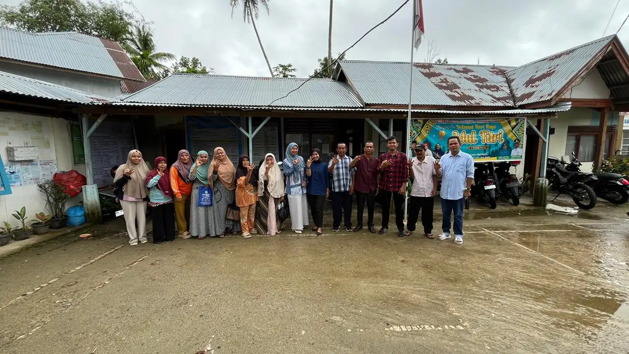  Warga Air Mangis Utara Sambut Haru Program BSPS Usulan H. Arisal Aziz, 7 Rumah Tak Layak Huni Segera Disulap Jadi Hunian Layak