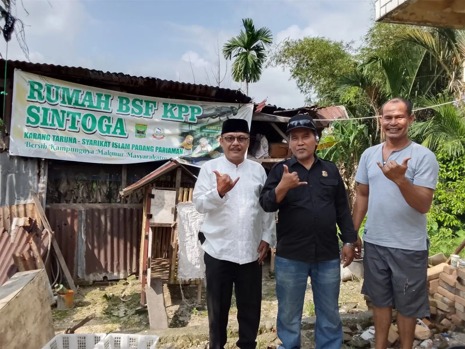 DARI SAMPAH JADI CUAN! LAZNAS SYARIKAT ISLAM SUMBAR LIRIK RUMAH MAGGOT SINTOGA  Dr. Fakhri Zaki SE., MM: Budidaya Maggot Bisa Jadi Ladang Ekonomi Umat, Sayang Kalau Tidak Dikembang