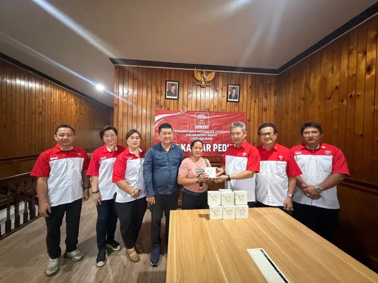 INTI Kalbar Peduli Salurkan Bantuan Masker Kesehatan untuk Paroki Sungai Ambawang Dampak Karhutla